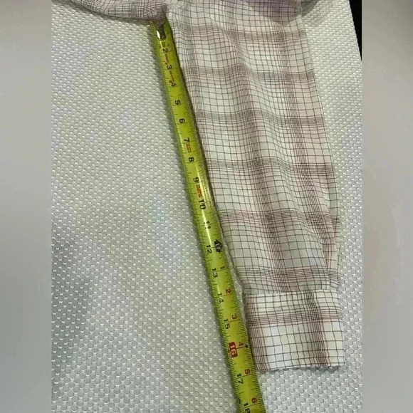 Vintage 70’s Kmart retro cream/burgundy plaid button down winged dagger collar - Picture 7 of 8